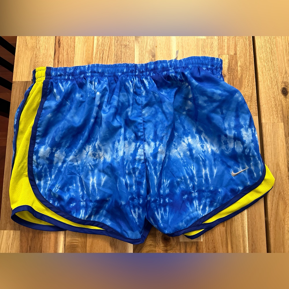 NWT - Nike Dry-Fit Women’s Shorts